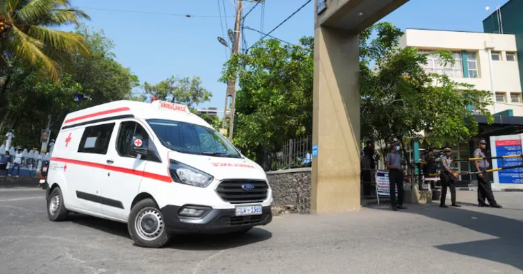 İran’da feci kaza: Yolcu otobüsü devrildi! 8 ölü