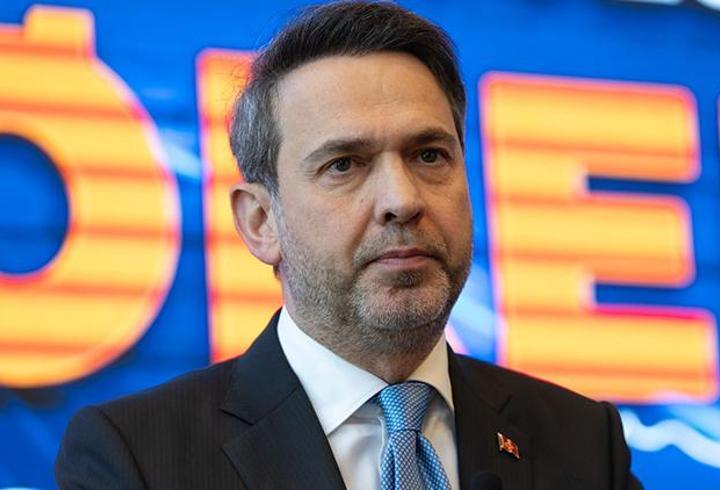 Bakan Bayraktar: Güneş enerjisi yıl sonunda kurulu güçte zirveye çıkacak