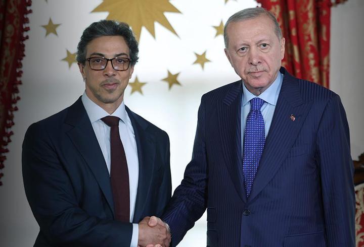 Cumhurbaşkanı Erdoğan, BAE başkan yardımcısını Dolmabahçe’de kabul etti