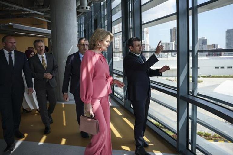 Belçika Kraliçesi Mathilde Baykarı ziyaret etti