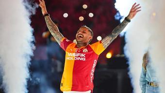 Galatasarayda Icardi müjdesi: KALIYOR