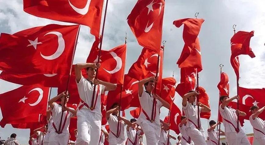 Siyasilerden 19 Mayıs kutlama mesajları