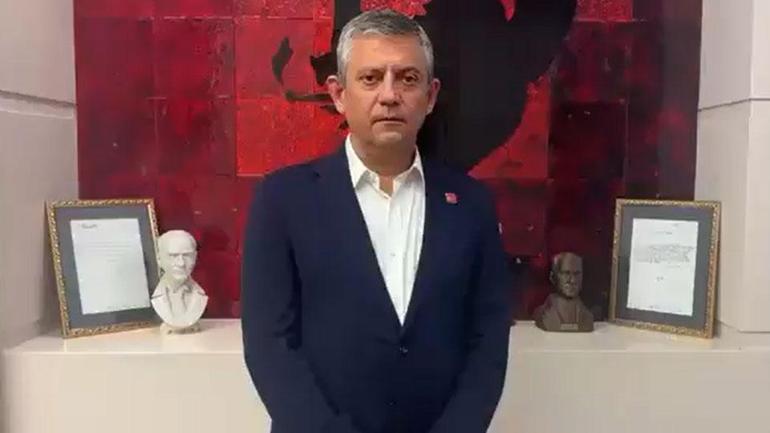 SON DAKİKA Polis CHP Genel Merkezinden ayrılan Özgür Özel TBMMye yürüyor... CHPlİ Başarırdan CNN Türke müdahale