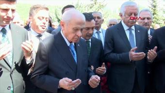 Devlet Bahçeli, Ülkücü Şehitler Anıtını ziyaret etti
