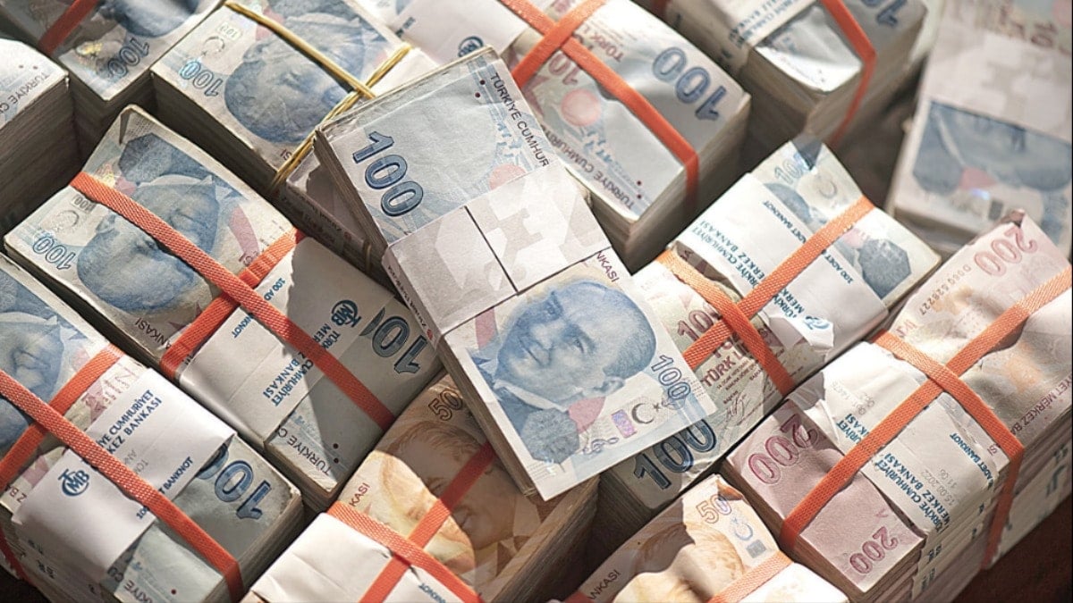 3 yıldır liradan ballı kârı alan yabancı çıkışta bekliyor