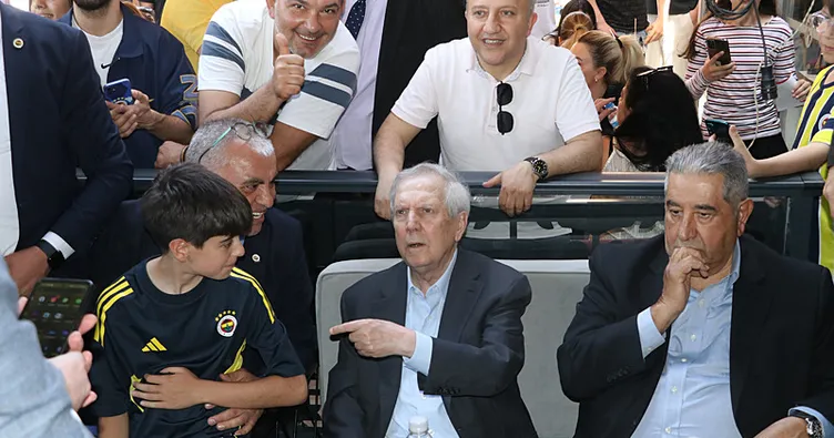 Aziz Yıldırım, Yalova’da taraftarlarla buluştu!