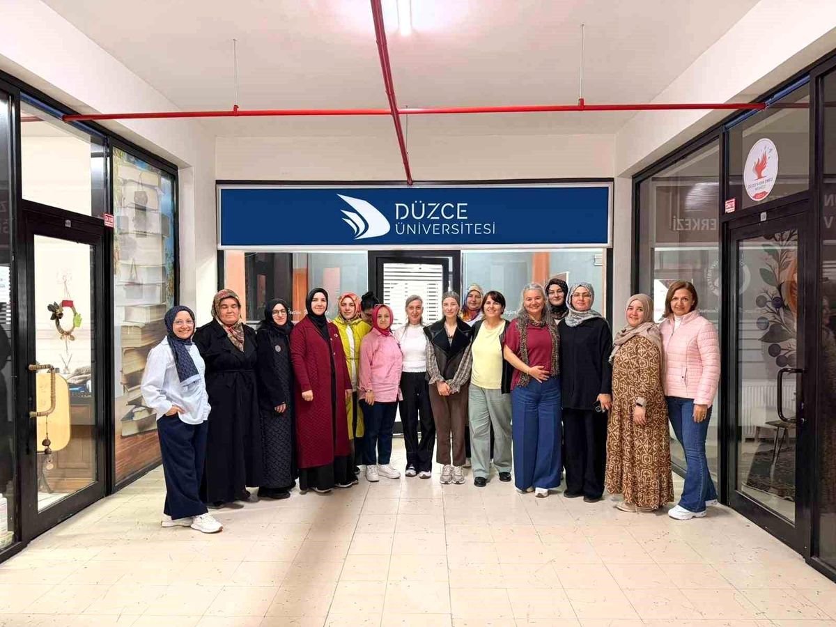 Düzce Üniversitesi’nde girişimci kadın akademisi ilk programını gerçekleştirdi