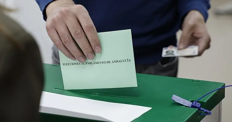 Endülüs’te yerel parlamento seçimlerini sağcı Halk Partisi kazandı