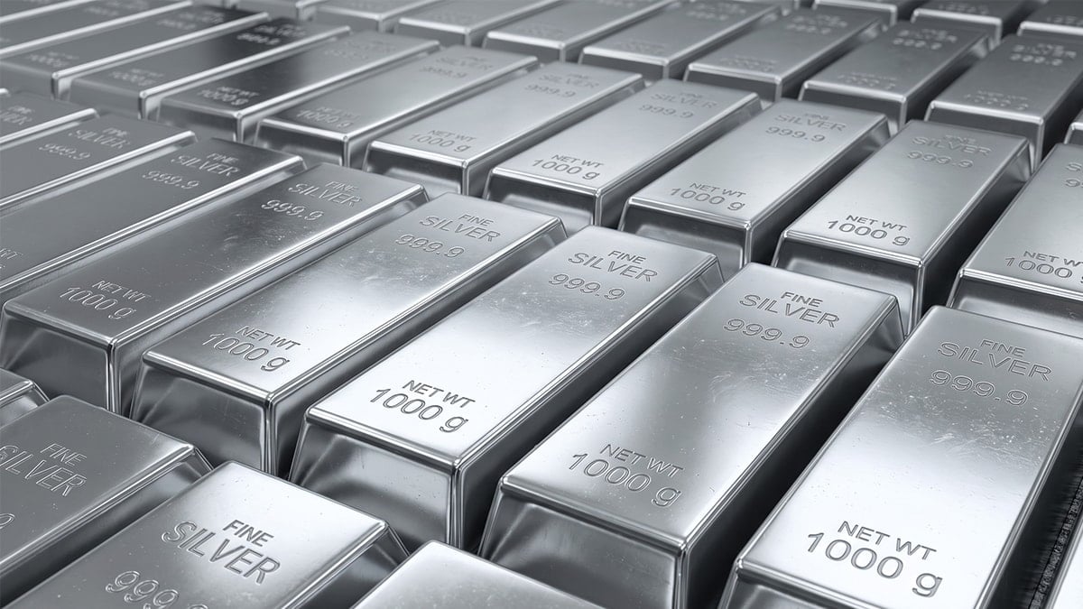 Gri metal atağa geçti! Altın yerinde saydı gümüş zirveye uçtu