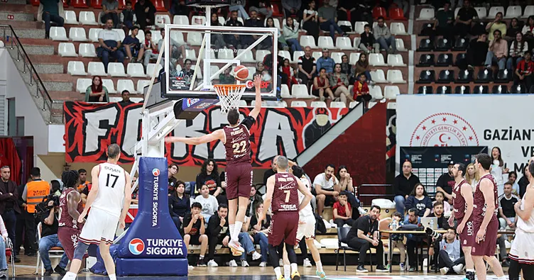 Parmos Bordo, Basketbol Süper Ligi’ne yükseldi!