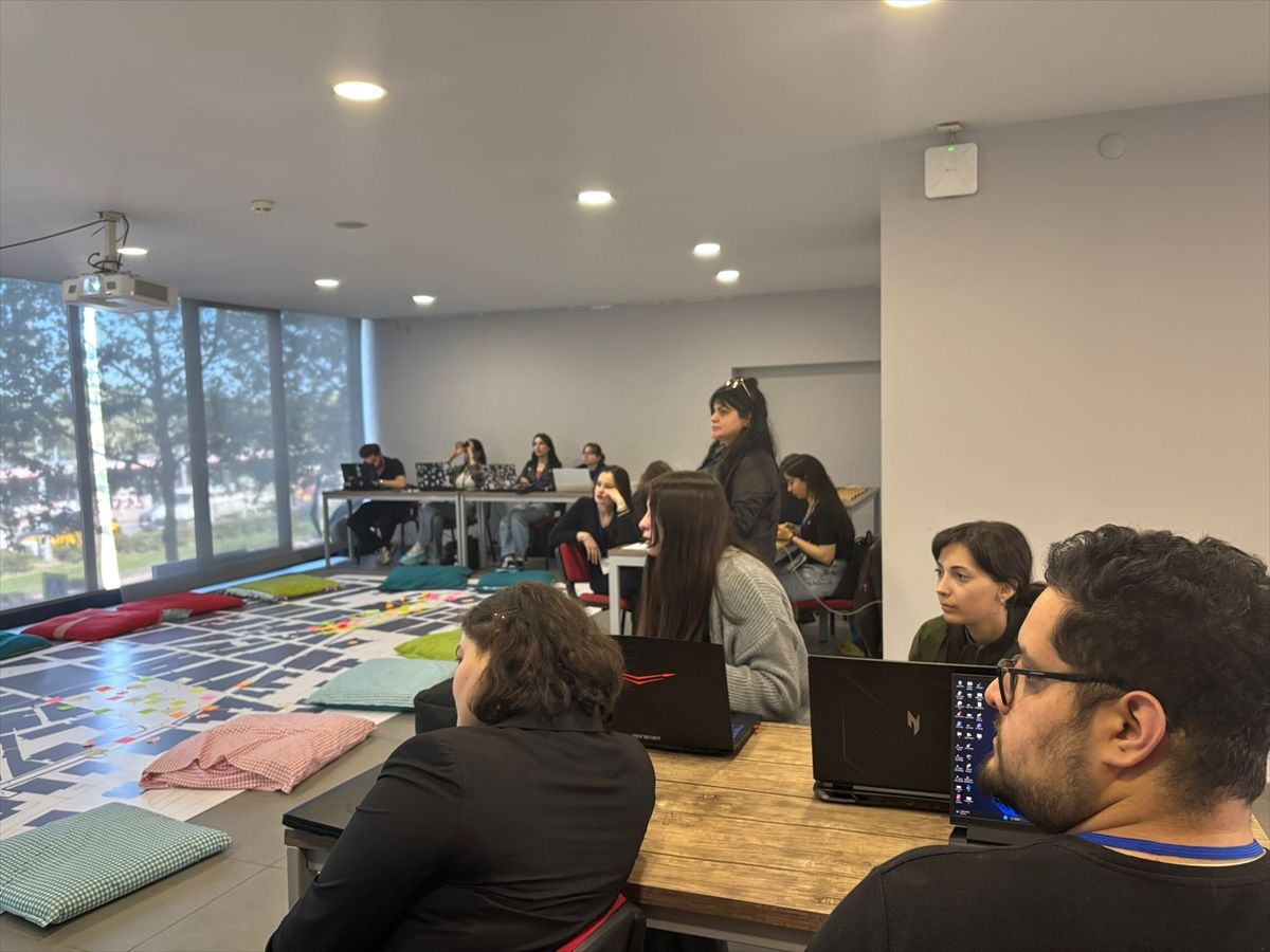 Samsun’un kamusal mekanları “Yaratıcı Atölye: Yerler ve Deneyimler” ile yeniden değerlendirildi