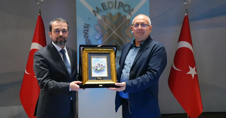 Tarih konuşmaları serisi başladı: Avrupa merkezli tarihe karşı yeni bir dünya inşası ele alındı!