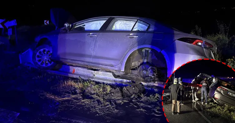 Kastamonu’da feci kaza! Kontrolden çıkan otomobil refüje çarptı: 2 yaralı