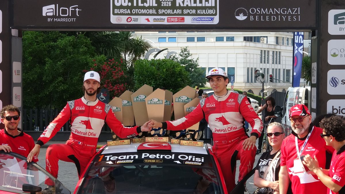 50’nci Yeşil Bursa Rallisi’nde Kerem Kazaz Zirvede