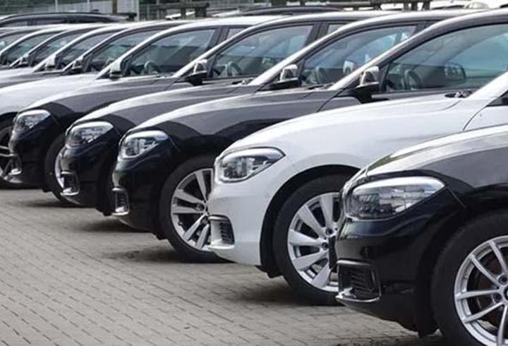 Araç satışları yüzde 7.4 azaldı