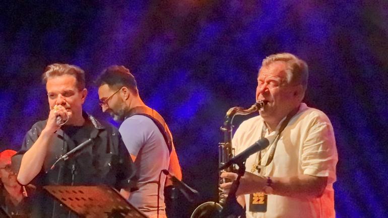 Akra Caz Festivali, Kenan Doğulu ve Igor Butman sürpriziyle başladı