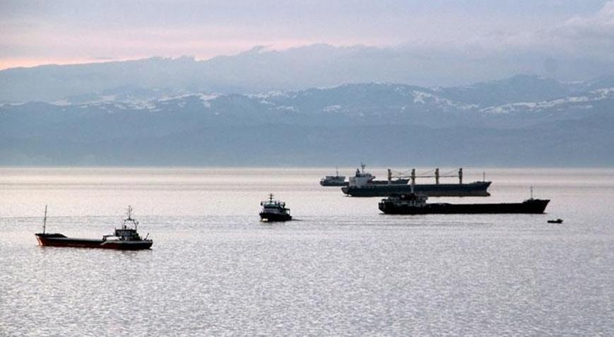 Karadeniz’de iki ticari gemiye İHA’lı saldırı