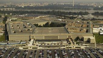 Pentagon’da kimyasal madde alarmı Çok sayıda kat ve koridor tahliye edildi