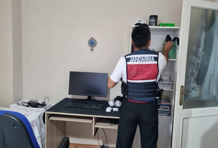 SON DAKİKA… MİT’ten 2 ilde eş zamanlı operasyon: Kredi kartı şebekesi çökertildi