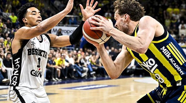 Beşiktaş, Fenerbahçe’ye karşı 1-0 öne geçti