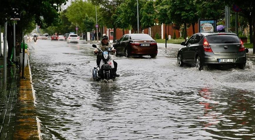 AFAD’dan 22 il için sarı kodlu meteorolojik uyarı! Sel ve dolu riskine dikkat
