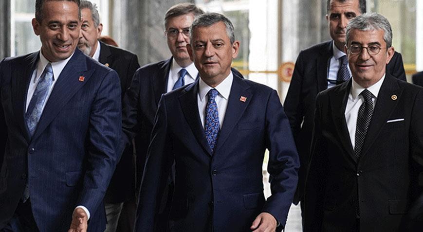 Kılıçdaroğlu’nun son hamlesi CHP’yi daha da karıştıracak! Özgür Özel’İn yerine geçecek isim…