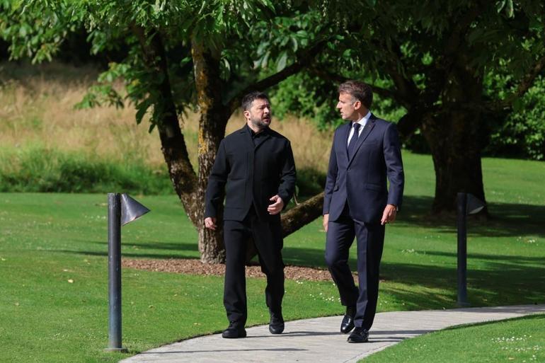SON DAKİKA... G7 Zirvesi başladı: Masada iki kritik başlık var Trump hakkında konuşurken açık mikrofona yakalandılar....