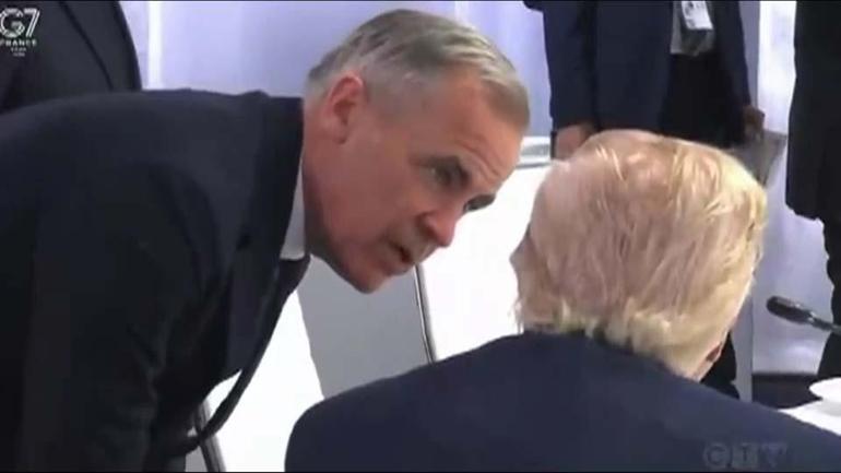 Trump ve Carneynin gizli pazarlığını tüm dünya duydu Mikrofon yanlışlıkla açık kaldı