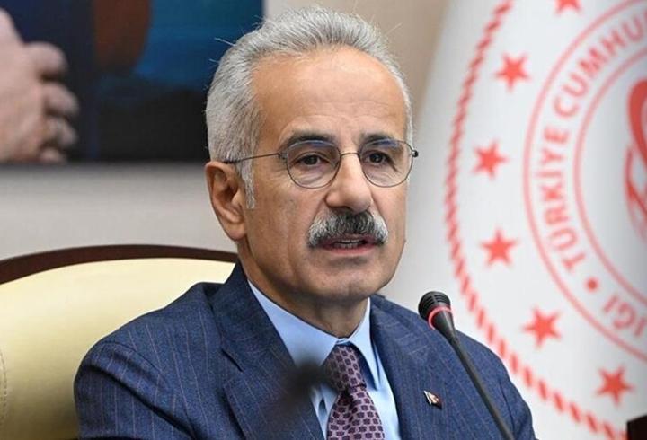 Bakan Uraloğlu’ndan Hürmüz ve Basra açıklaması: Gemilerimiz güvenle çıktı