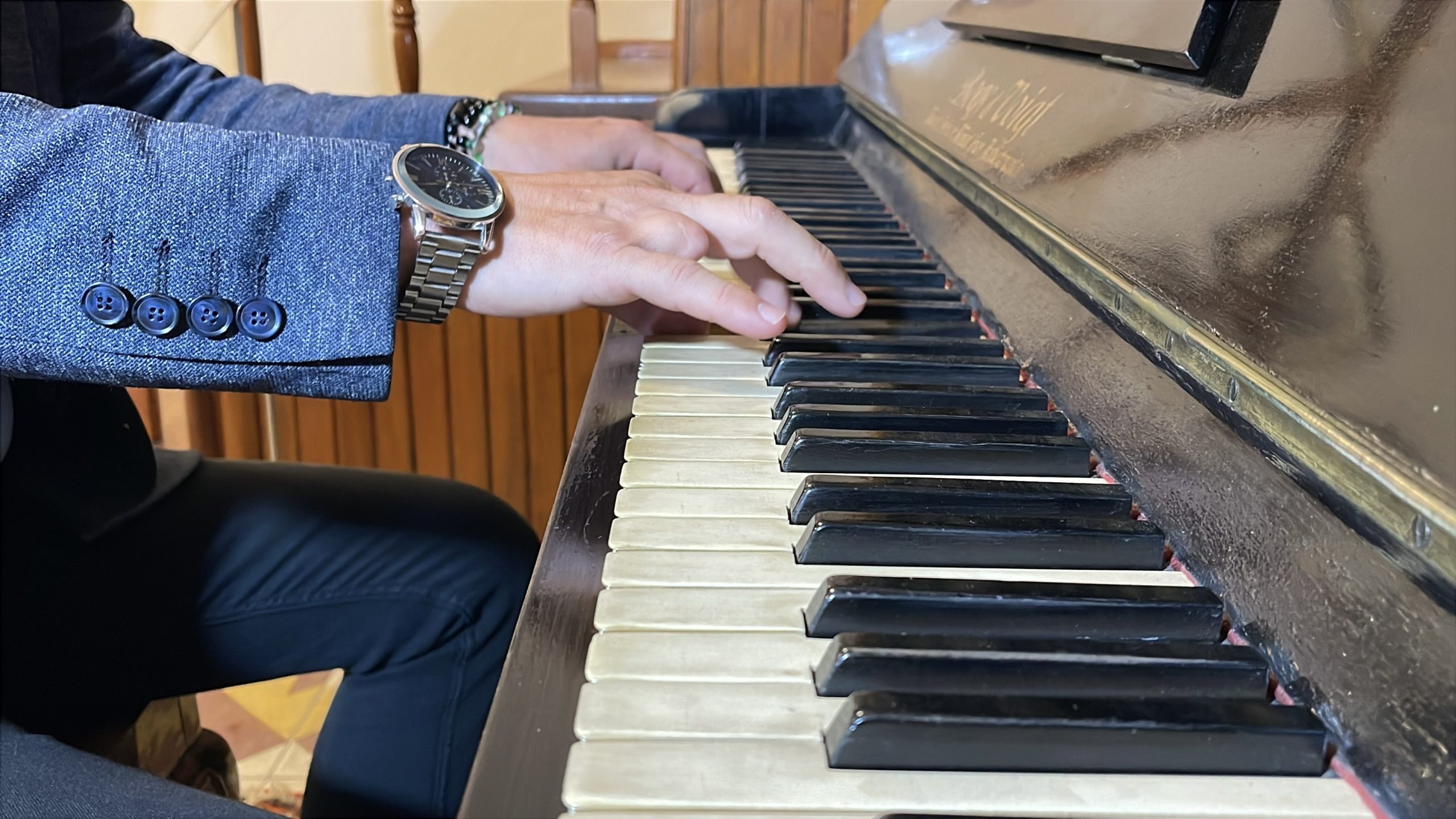 İspanya kralı için üretilen piyano, Balıkesir’deki müzede ilgi odağı oldu