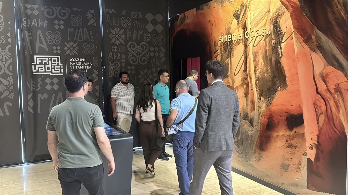 Afyonkarahisar’daki “Türkiye’nin Gastrodiplomasi Modeli: Sofra ve Miras” programı Frigya gezisiyle sona erdi