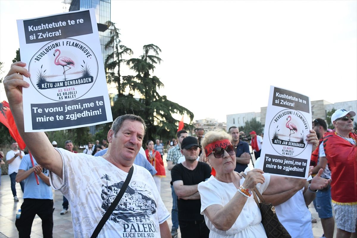 Arnavutluk’ta Trump bağlantılı proje protestoları 24. gününde