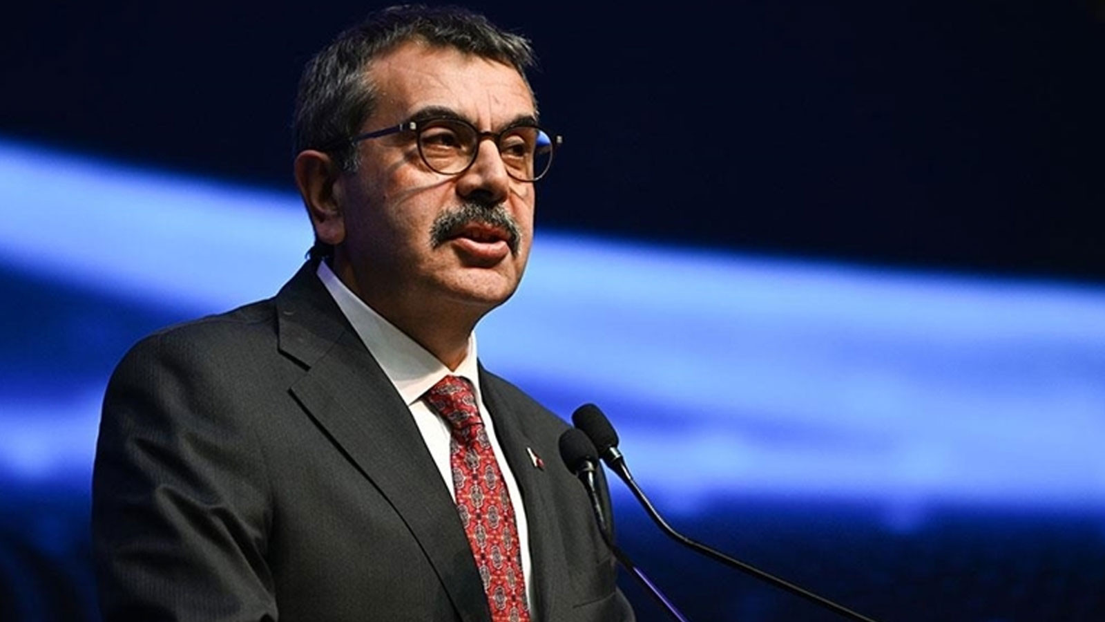 Bakan Tekin’den ‘Mazerete Bağlı Yer Değişikliği’ açıklaması