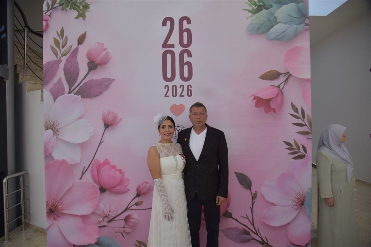 Bilecik’te nikah dairesinde “26.06.2026” yoğunluğu yaşandı