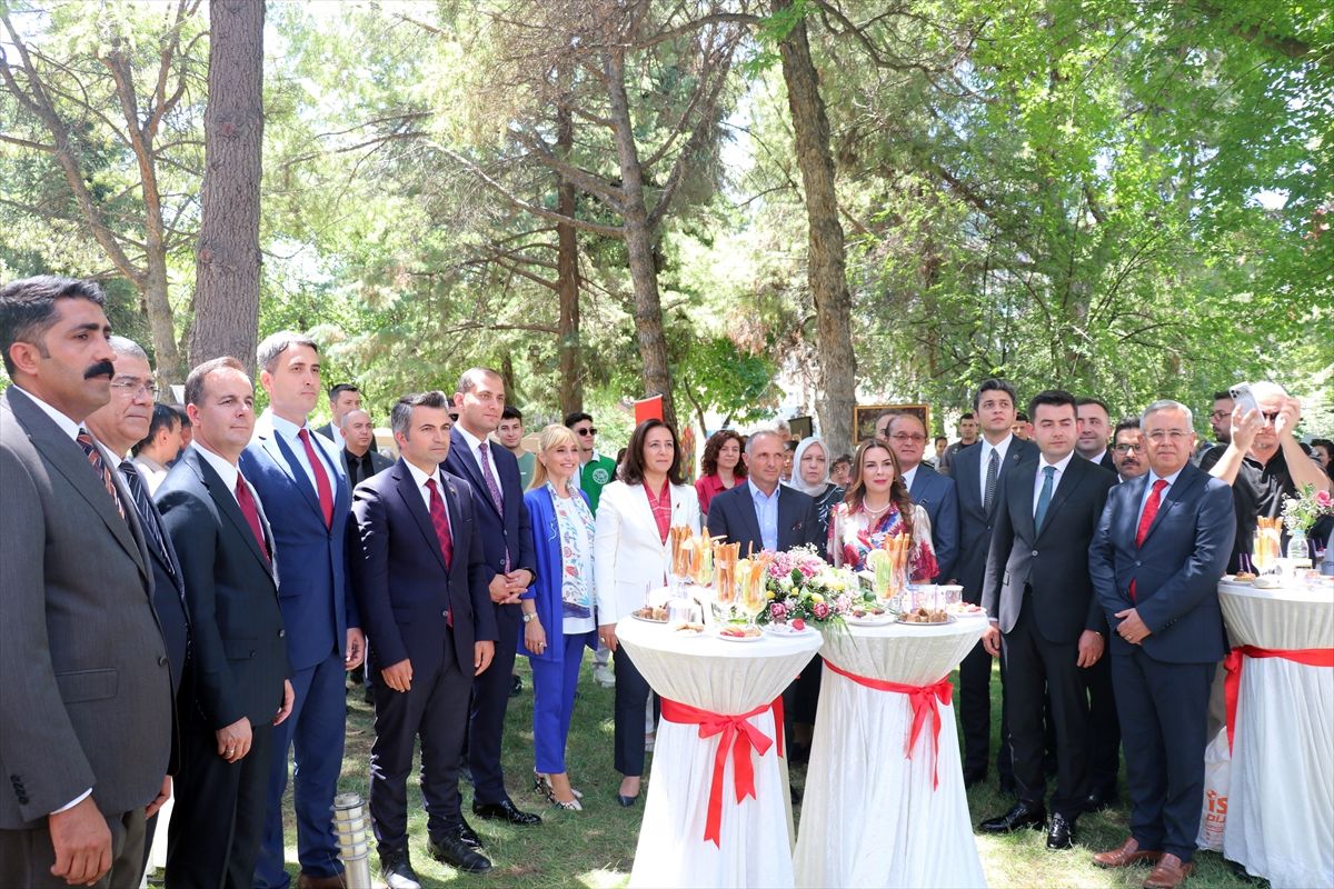 Burdur’da “Lale Kültür Günleri” başladı