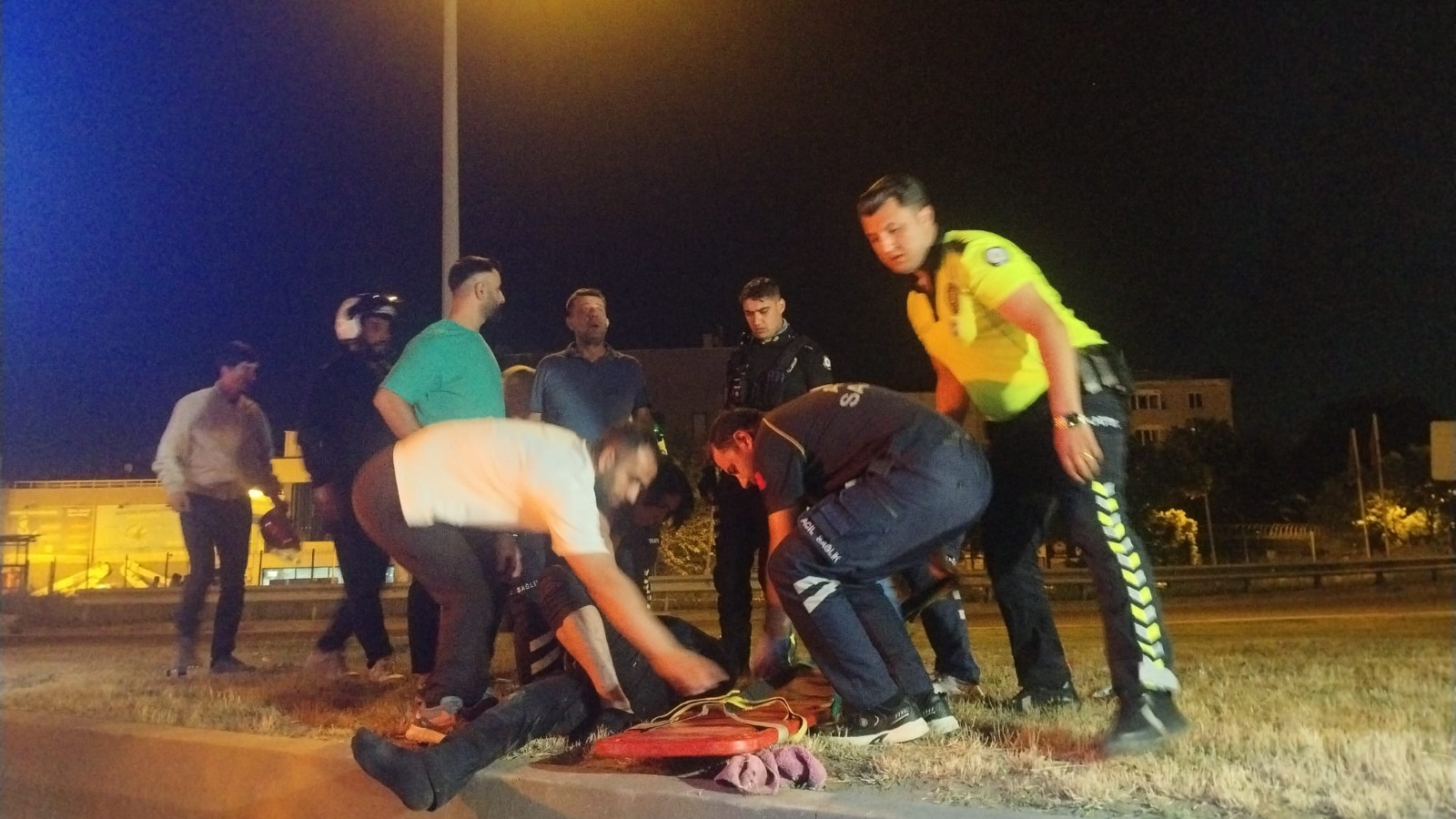 Bursa’da devrilen motosikletin sürücüsü ağır yaralandı