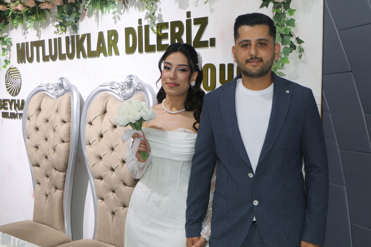 Çiftler özel tarihte ‘evet’ dedi
