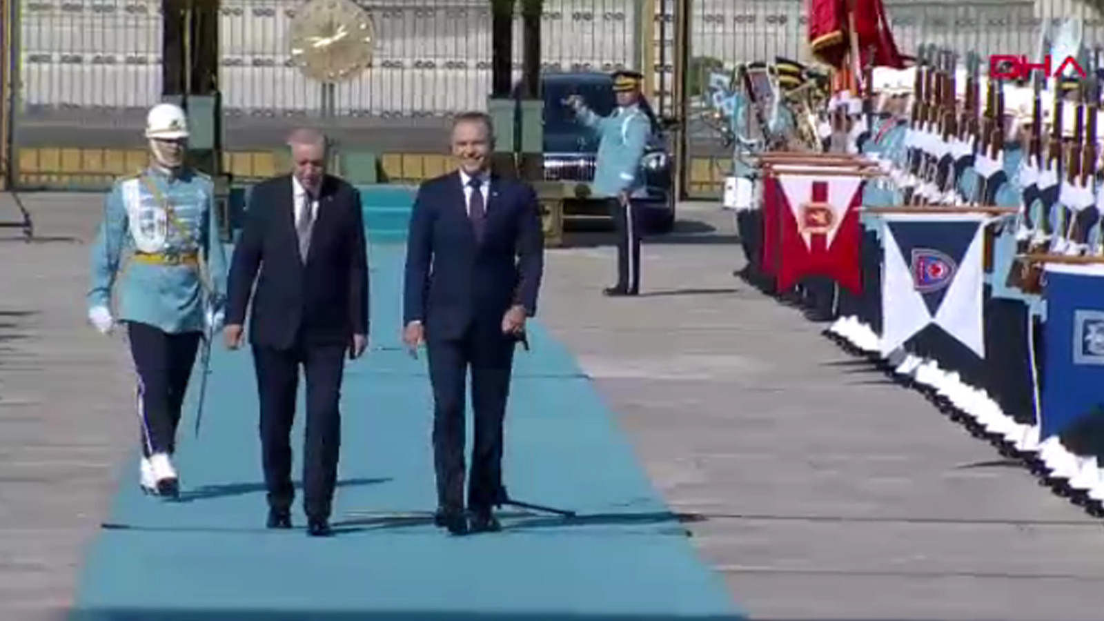 Cumhurbaşkanı Erdoğan, Polonya Cumhurbaşkanı Nawrocki’yi resmi törenle karşıladı