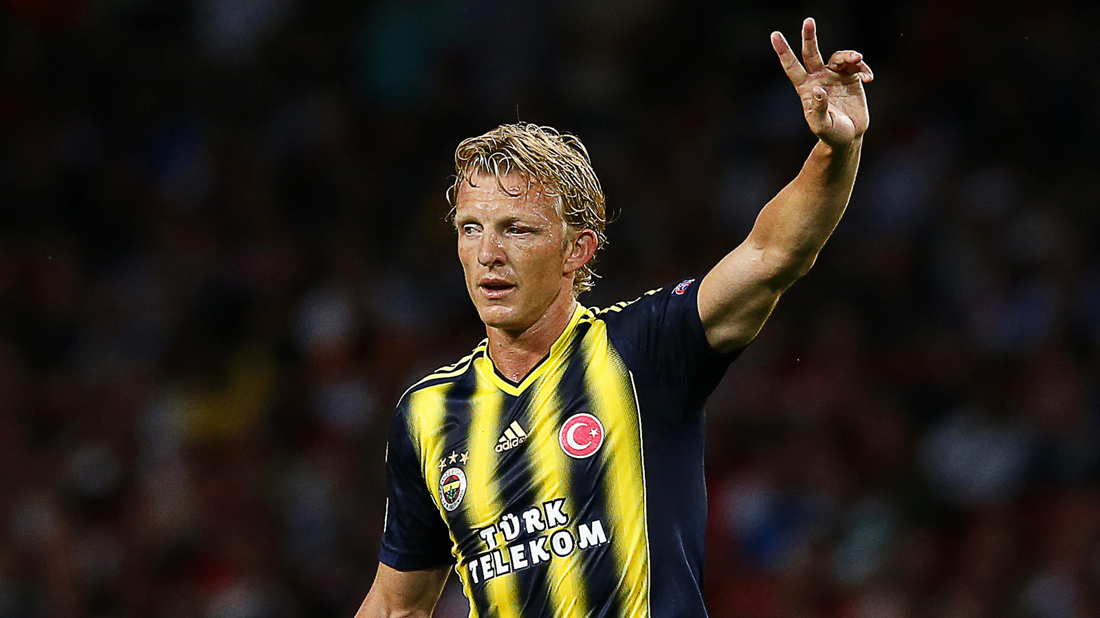Dirk Kuyt, 11 yıl sonra Fenerbahçe’ye geri döndü