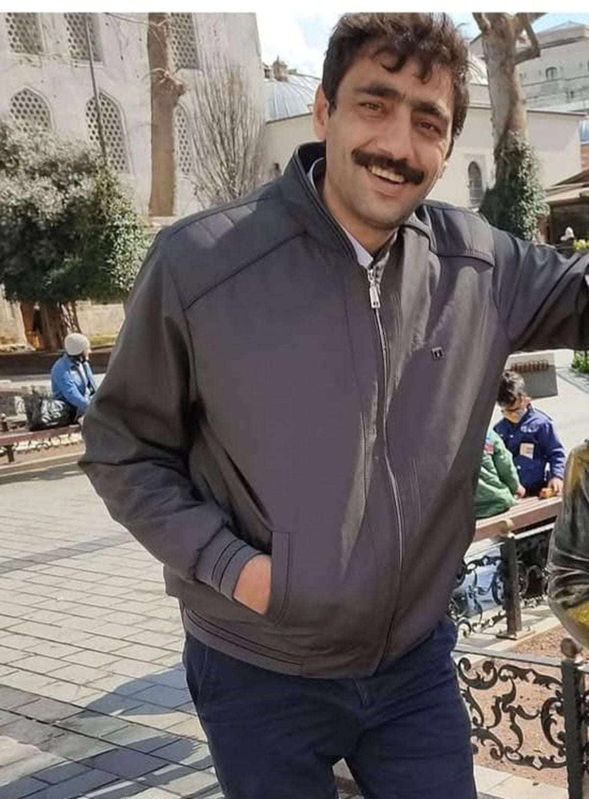 Evinde silahla vurulmuş halde bulundu, kurtarılamadı