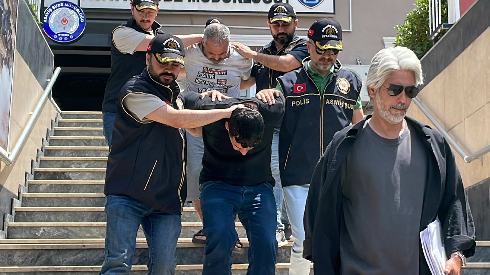 Evlenmek istediği kadının kardeşini öldürdü, Suriye sınırında yakalandı