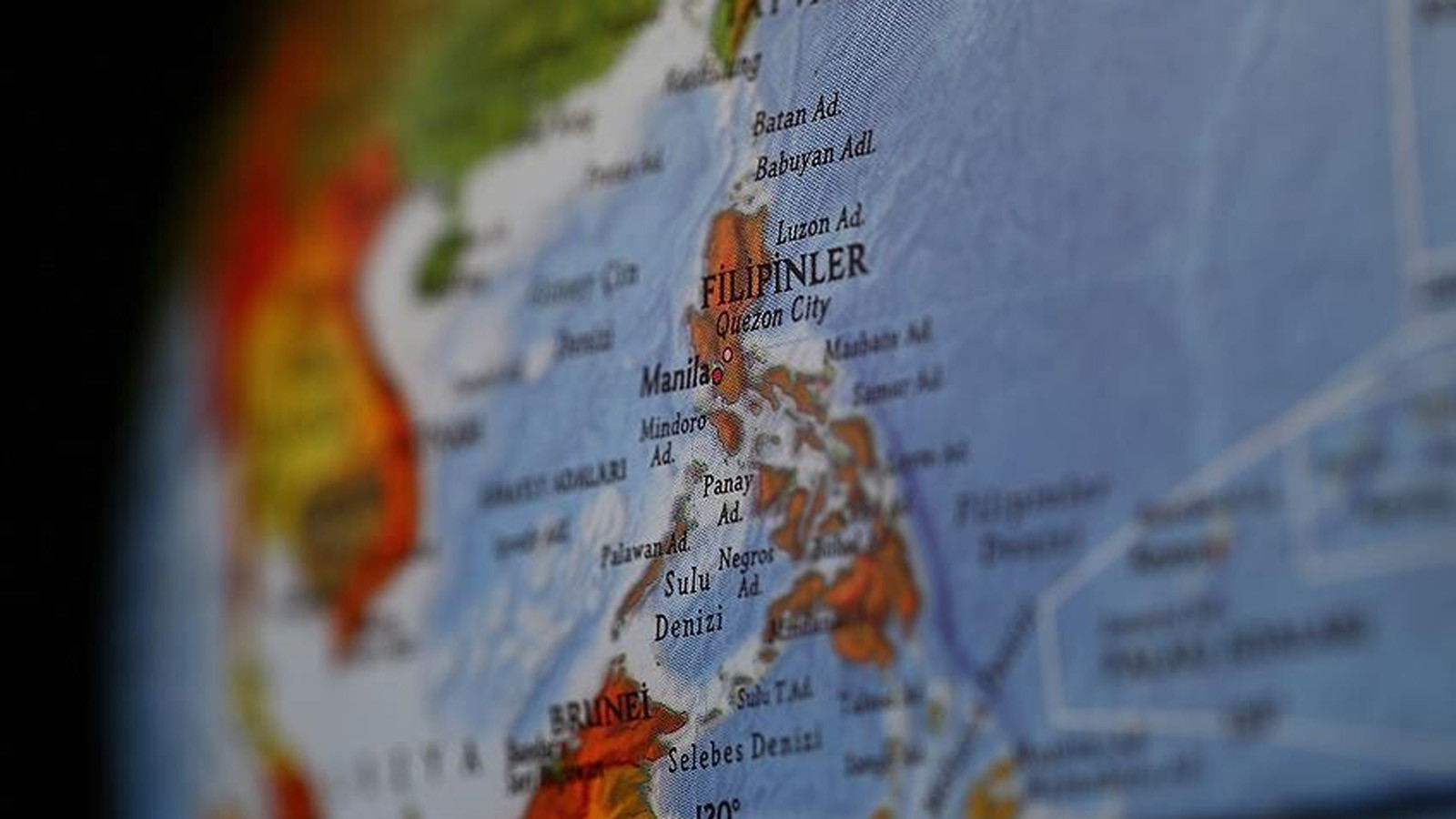Filipinler’de liseye silahlı saldırı: 3 öğrenci hayatını kaybetti