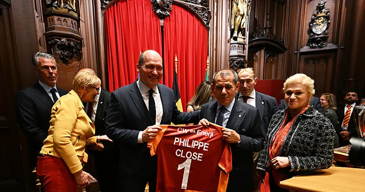 Galatasaray’ın şampiyonluğu Brüksel’de kutlandı!