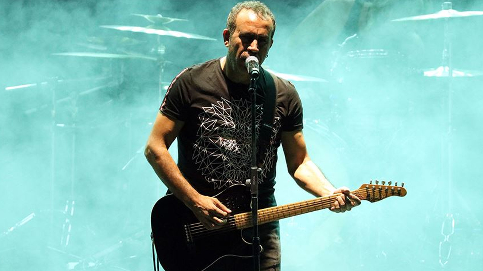 Haluk Levent’e karşılıksız çek suçundan 70 milyon lira ceza!