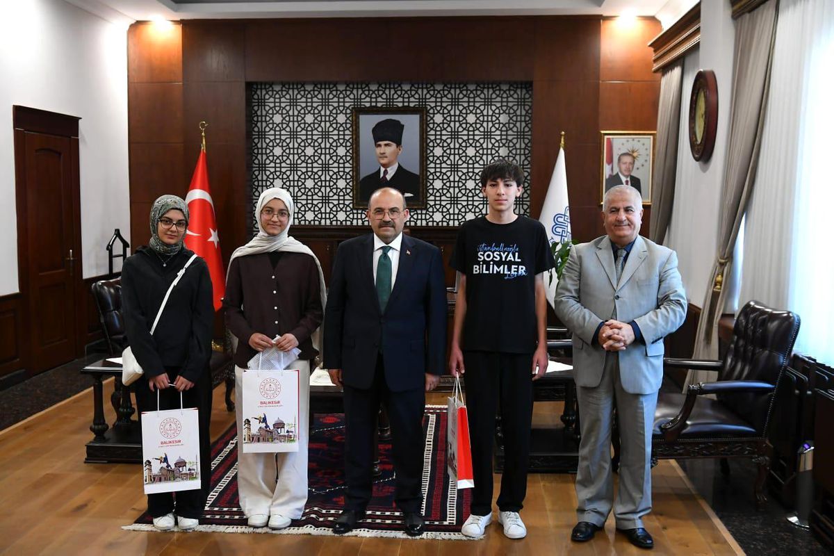 İmam Birgivi’nin yarışmasında ‘Genç Kalemler’ ödüllendirildi