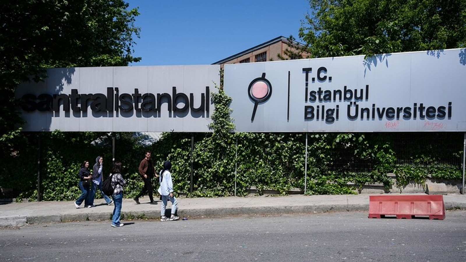Kapatılma krizinin ardından Bilgi Üniversitesi’nden ilk açıklama