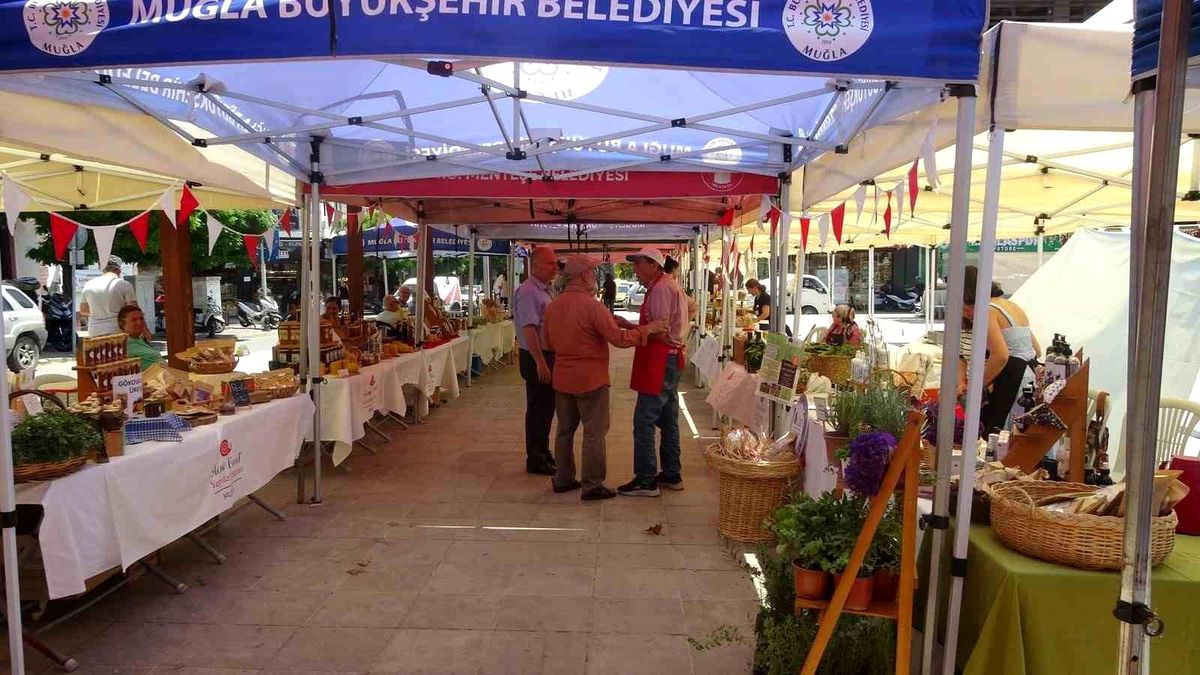 Menteşe Kurşunlu Meydanı’nda Slow Food Şenliği düzenlendi