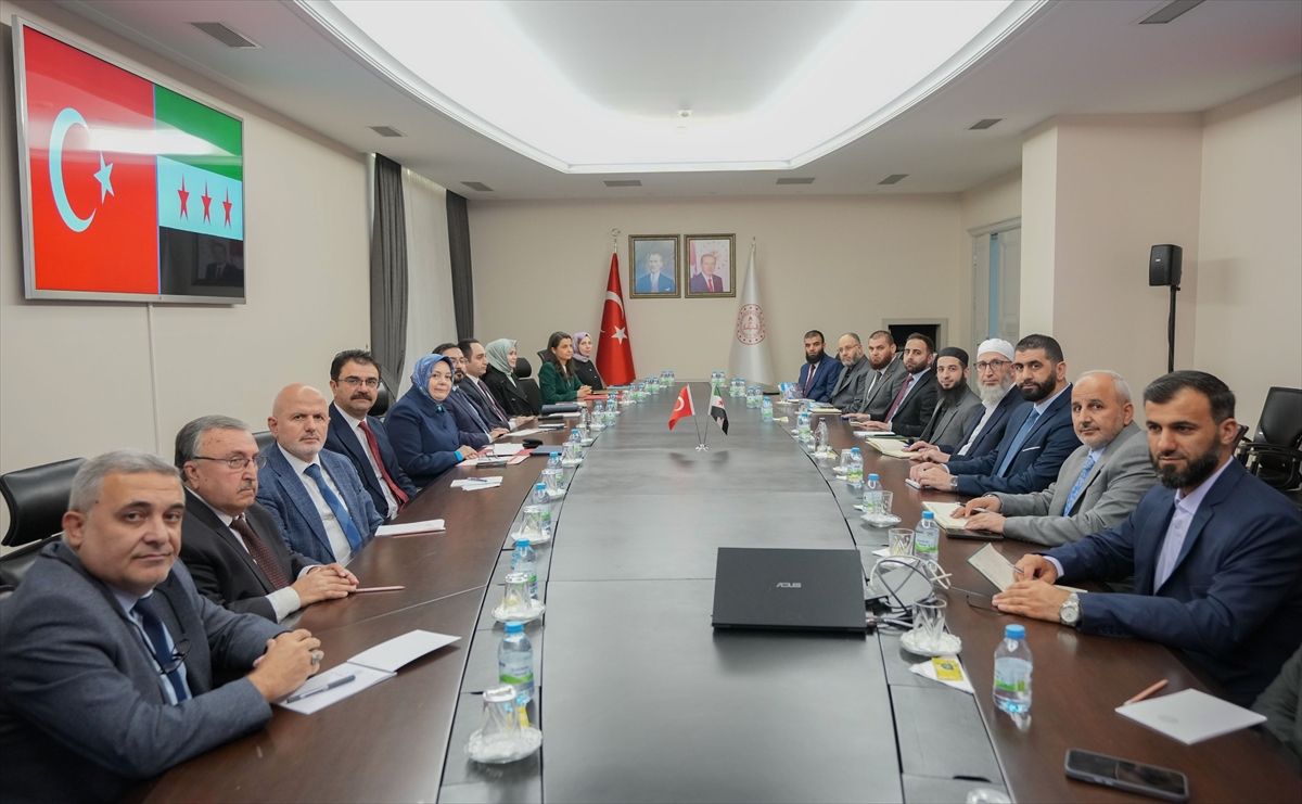 Milli Eğitim Bakan Yardımcısı Ökten, Suriye Vakıflar Bakanlığı heyetiyle bir araya geldi