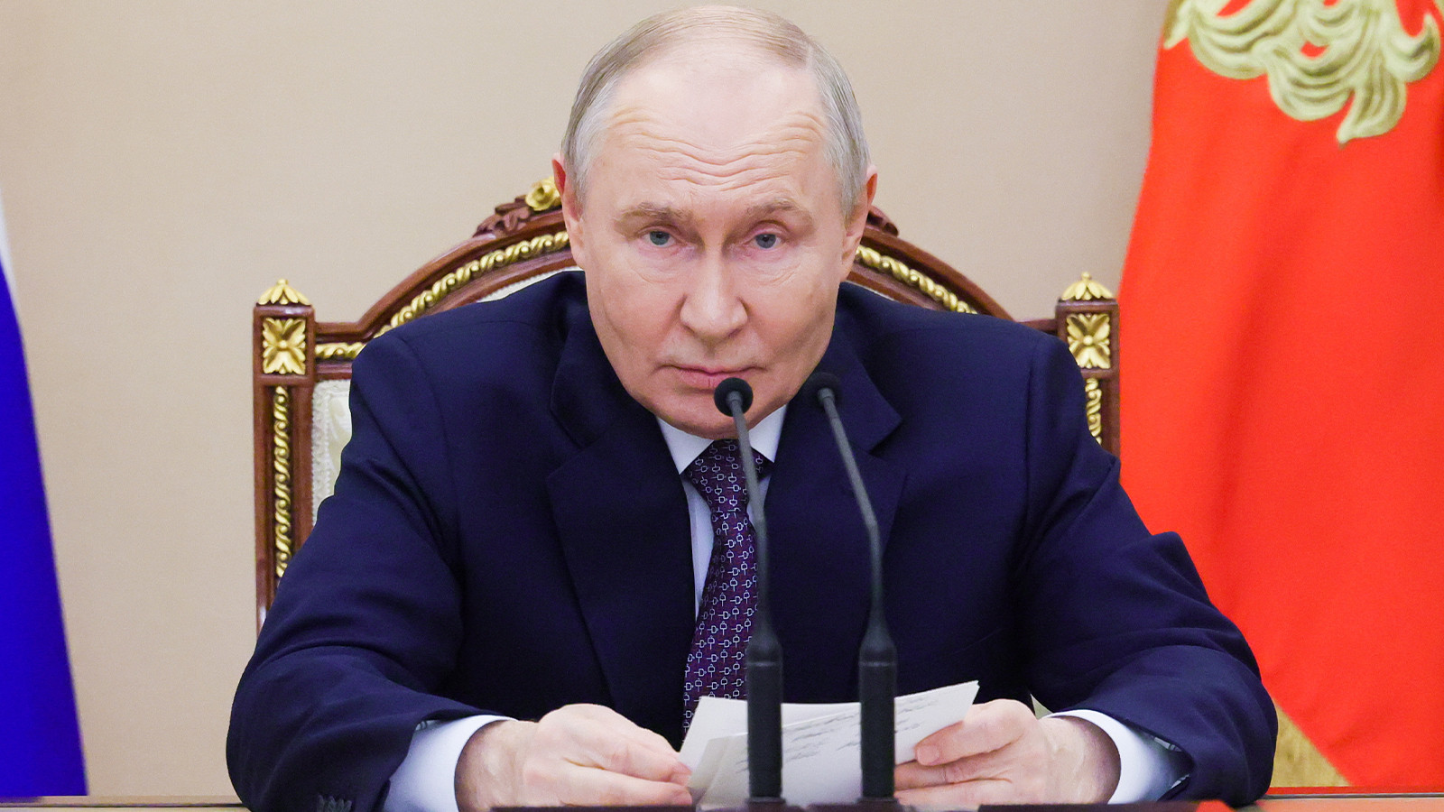 Putin: Rusya, Ukrayna ile barış görüşmelerine hazır