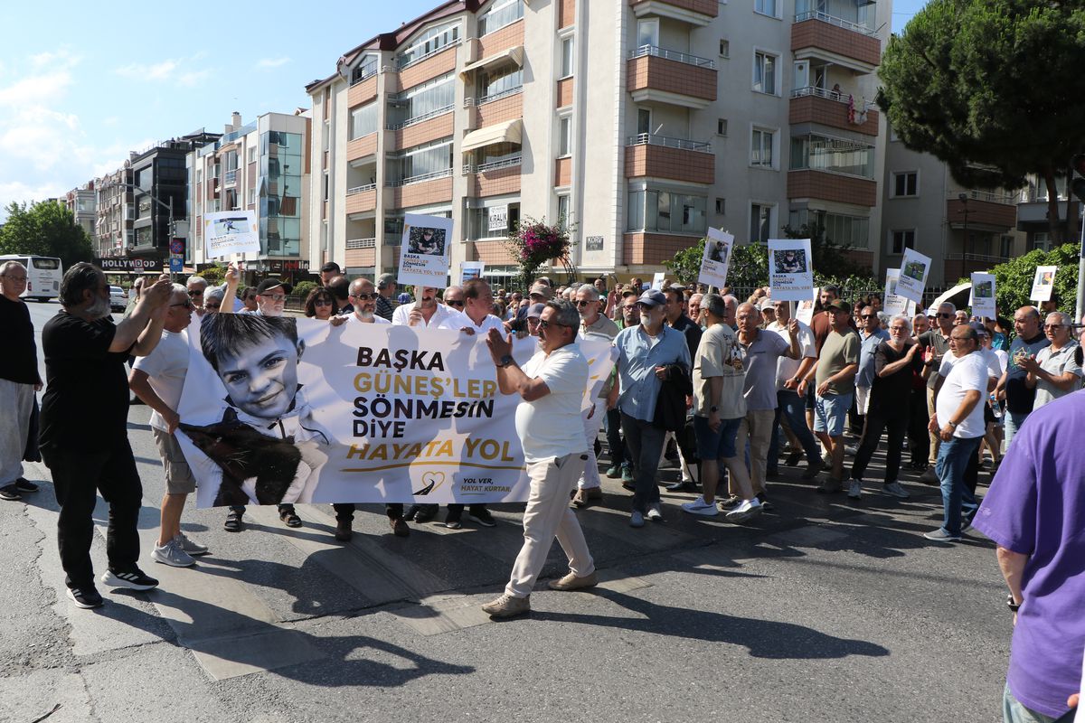 Samsun’da yaya geçidinde ölen Güneş için yolu kapatıp, eylem yaptılar